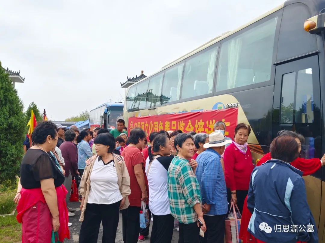 关爱老人5.jpg